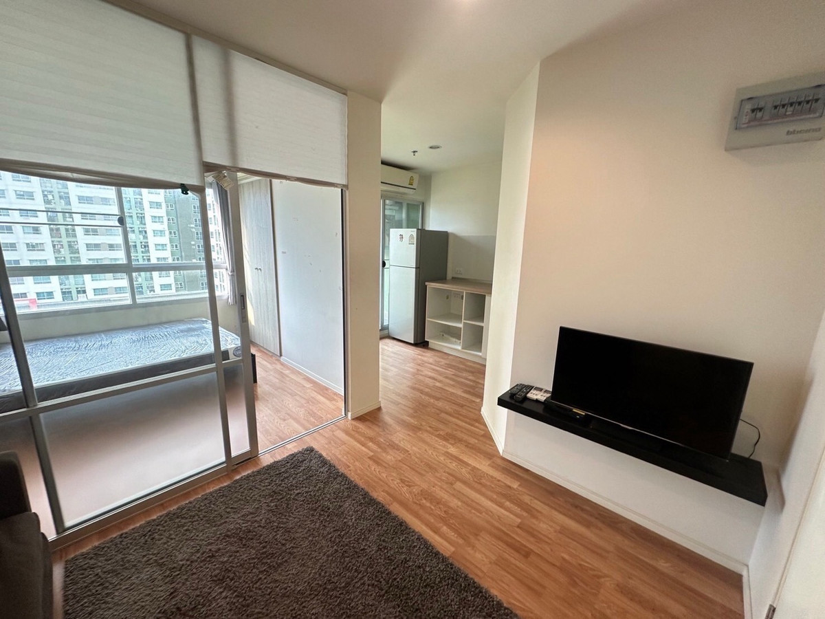 Condo for rent Lumpini Park Phetkasem 98 🎉 swimming pool view 7,000 baht/month Loading...