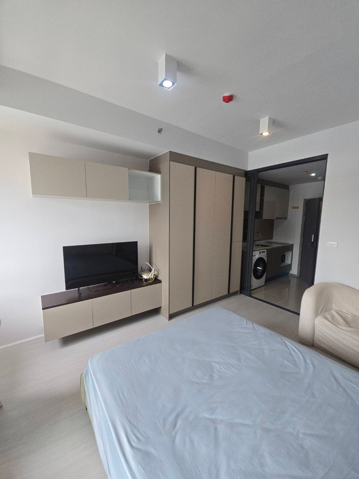 🏙️ ✦ For sale/rent Ideo Rama 9 - Asoke ✦ Loading...