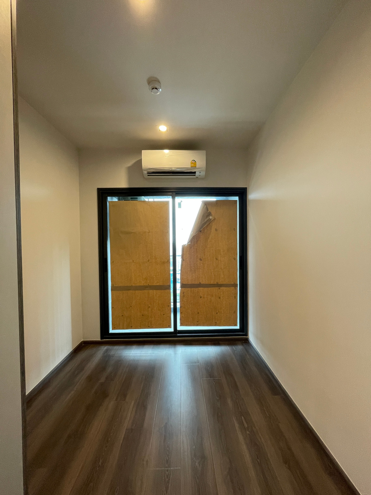 ขายคอนโดพระราม 9 เพชรบุรีตัดใหม่ RCA : ขายคอนโด IDEO พระราม 9 – อโศก | ห้องสวยชั้นสูง ราคาโปรสุดคุ้ม ใกล้ MRT พระราม 9 ฟังก์ชั่น 2 ห้องนอน 2 ห้องน้ำ  พร้อมเฟอร์ครบ เข้าอยู่ได้ทันที