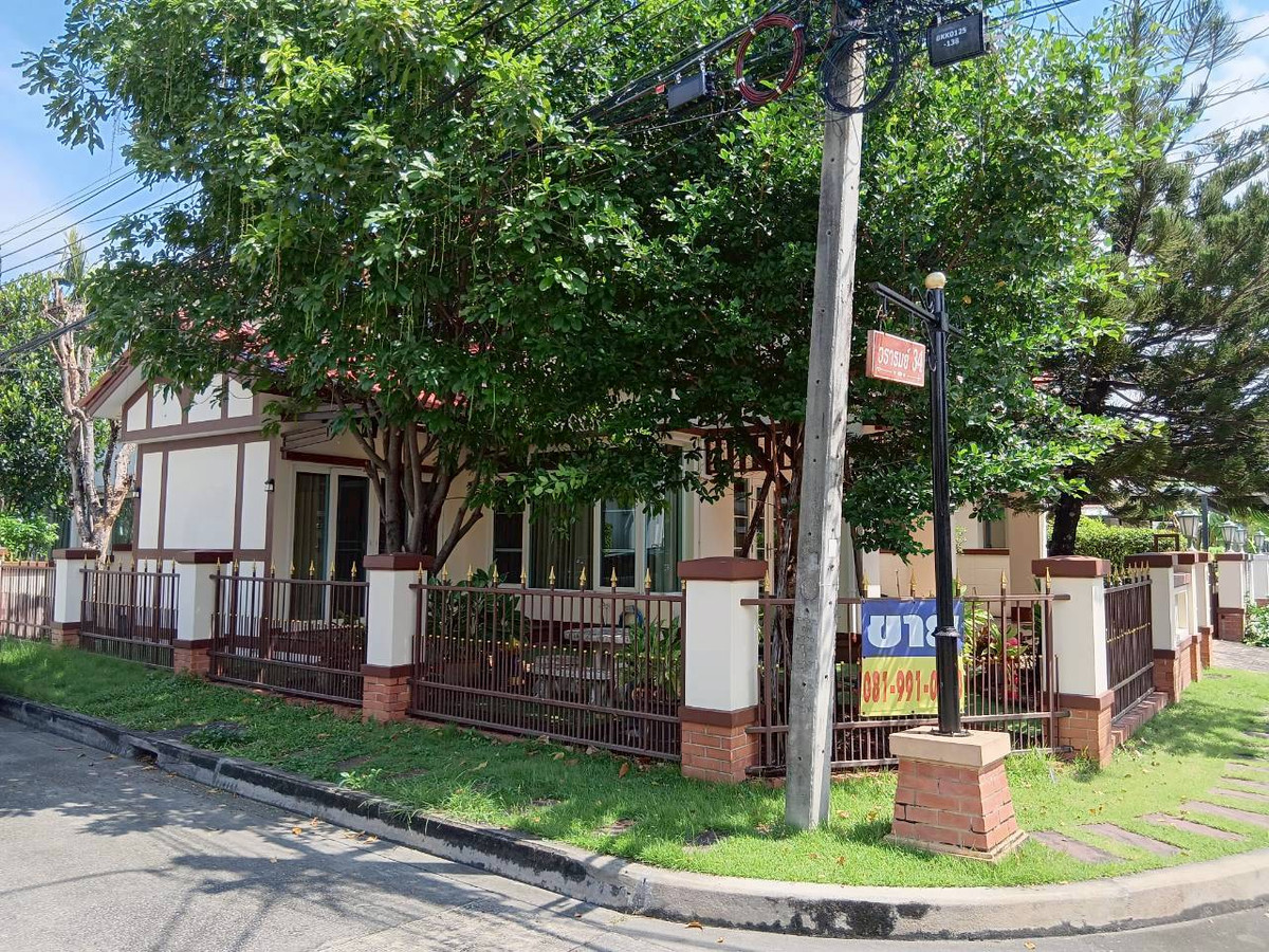 2-story detached house, area 63.4 sq m., Wararom Village, Phahonyothin-Saimai. (Owner sells it himself) Loading...