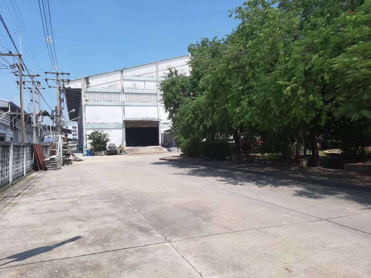 For SaleWarehouseSamut Prakan,Samrong : For sale: Empire City Park Industrial Estate.