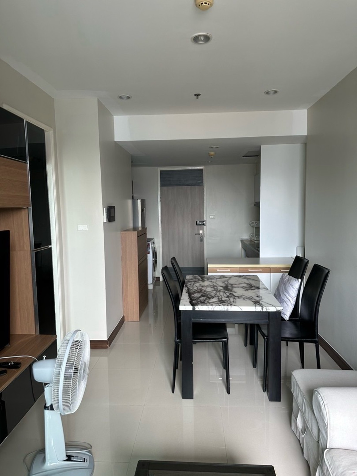 ((For Rent))ðĨ Supalai Premier Asok Near MRT Phetchaburi 150 m. Ready to move inâžïļ Loading...