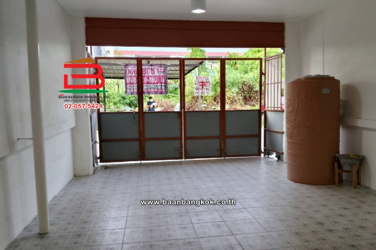 ทาวน์เฮาส์ ซอยไสวประชาราษฎร์ 7 เนื้อที่ 16.6 ตร.ว (ใกล้ตลาดเอซีคลอง 4) ตำบลลาดสวาย อำเภอลำลูกกา ปทุมธานี Loading...