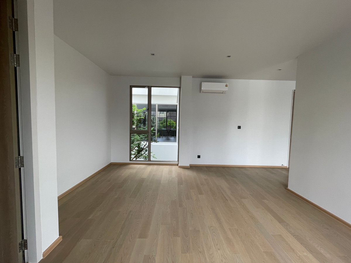 ขายบ้านเกษตร นวมินทร์ ลาดปลาเค้า : ขาย Providence Lane Kaset – Nawamin บ้านเดี่ยวหรู 3 ชั้น ลิฟต์ส่วนตัว + สระว่ายน้ำ ทำเลพรีเมียมลาดปลาเค้า 89 ฟังก์ชั่น 4 ห้องนอน | 5 ห้องน้ำ | 4 ที่จอดรถ บ้านเดี่ยว Luxury ระดับ Rare Item ทำเลศักยภาพ เกษตร–นวมินทร์ ใกล้ทางด่วน รถไฟฟ้า 2 สาย 