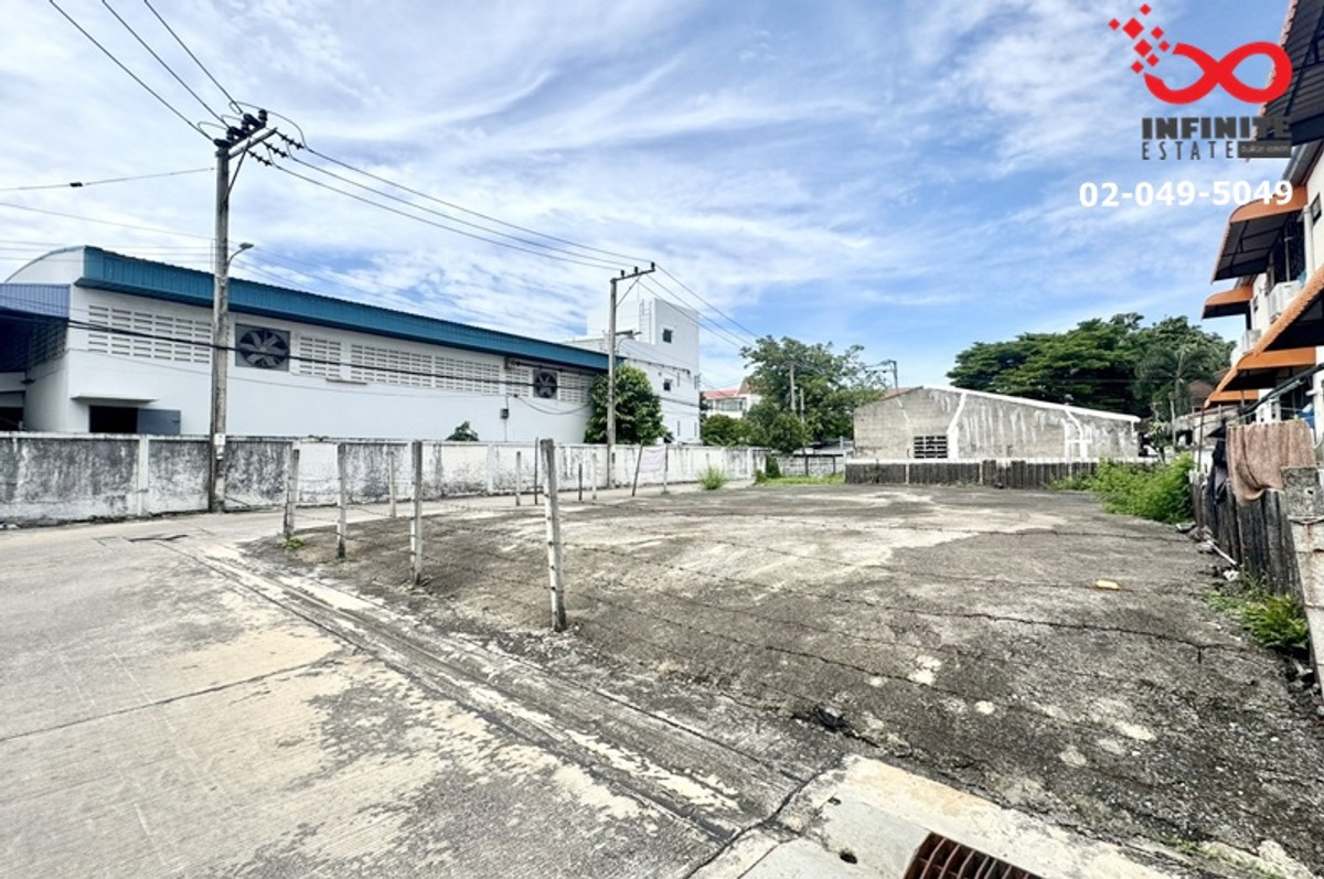 ขายที่ดิน 63 ตรว.นวลจันทร์ 48 ถมแล้ว แปลงมุม  Loading...