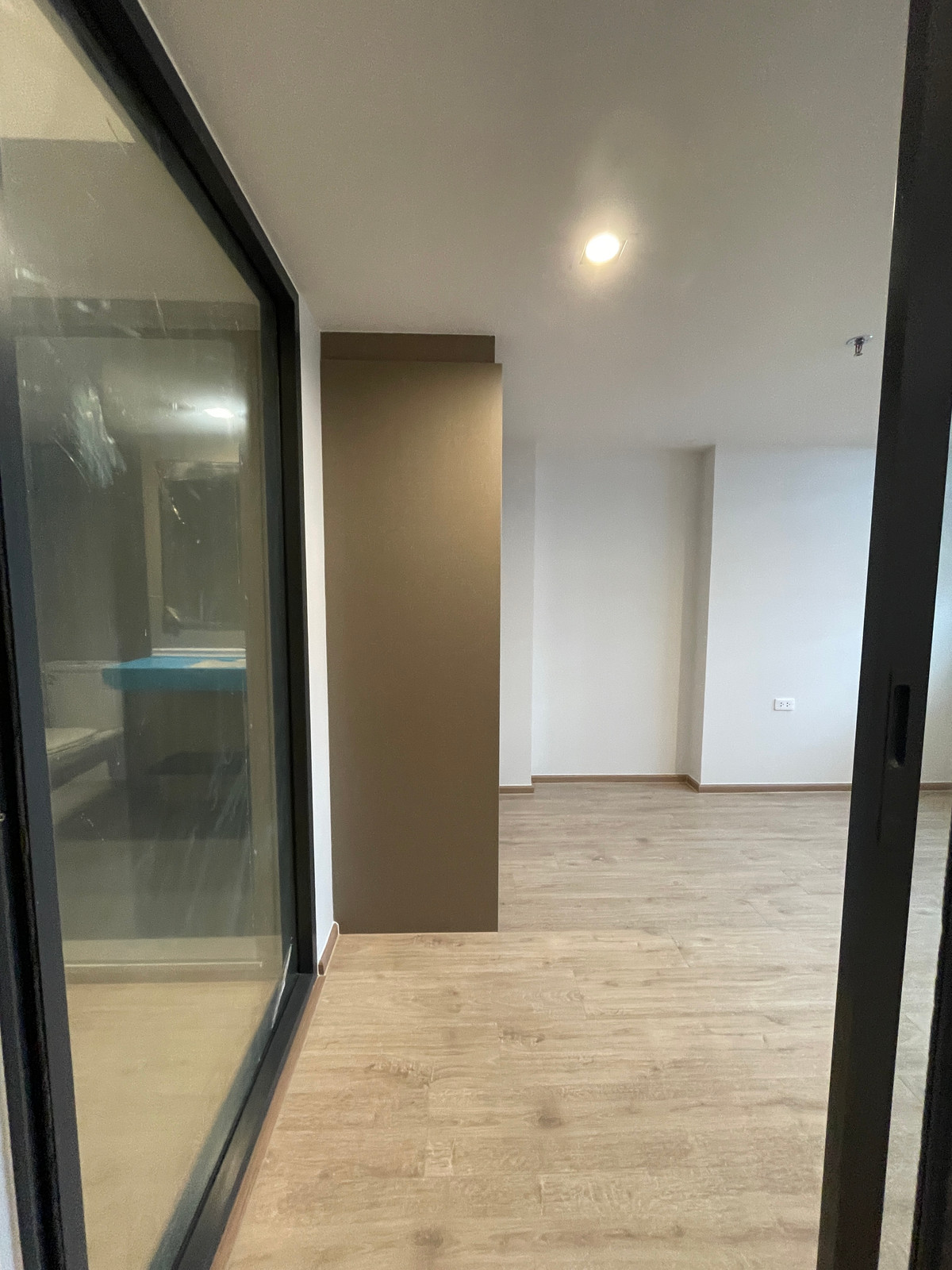 ขายคอนโดพระราม 9 เพชรบุรีตัดใหม่ RCA : ขายคอนโด IDEO พระราม 9 – อโศก | ห้องสวยชั้นสูง ราคาโปรสุดคุ้ม ใกล้ MRT พระราม 9 ฟังก์ชั่น 1 Bedroom Hybrid พร้อมเฟอร์ครบ เข้าอยู่ได้ทันที