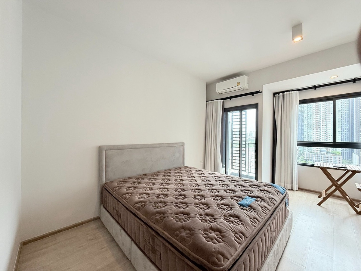 🌆 For Rent!! Ideo Rama 9 - Asoke 🌆Rent: 16,000 THB/month 🛋 Studio | Size 26.5 sq.m. 📞 Contact : Aomam (Agent) Tel./Line ID : 095-587-1692 WhatsApp : +66 95 587 1692 Loading...