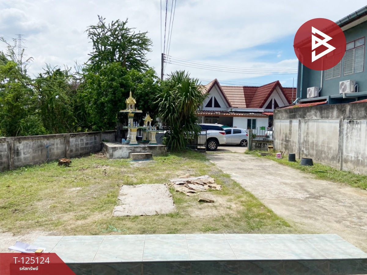 ขายบ้านเดี่ยว หมู่บ้านอีสเทิร์นแลนด์ซิตี้ ชลบุรี (Eastern Land City) Loading...
