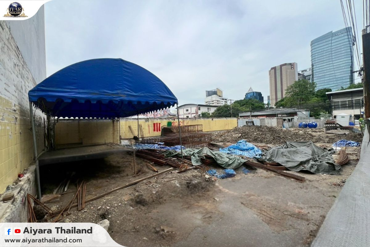 ที่ดินแปลงมุม ถมแล้ว ใจกลางวิภาวดี 22 เนื้อที่ 135.1 ตารางวา (รวมภาระจำยอม 197.20 ตร.ว.) Loading...