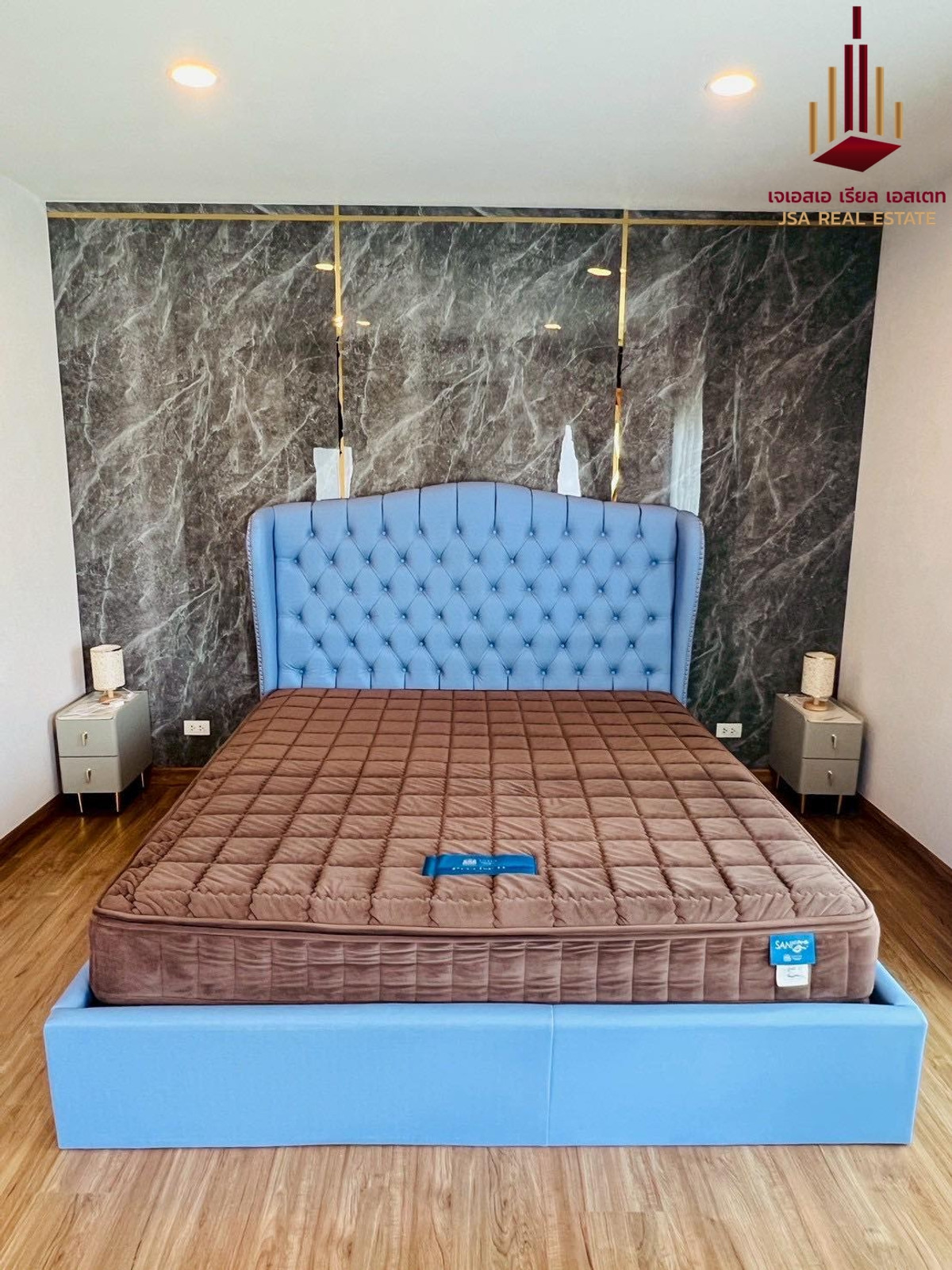 For RentHouseVipawadee, Don Mueang, Lak Si : ✨ For Rent: CENTRO Vibhavadi ✨ 💰 Only 75,000 THB/month