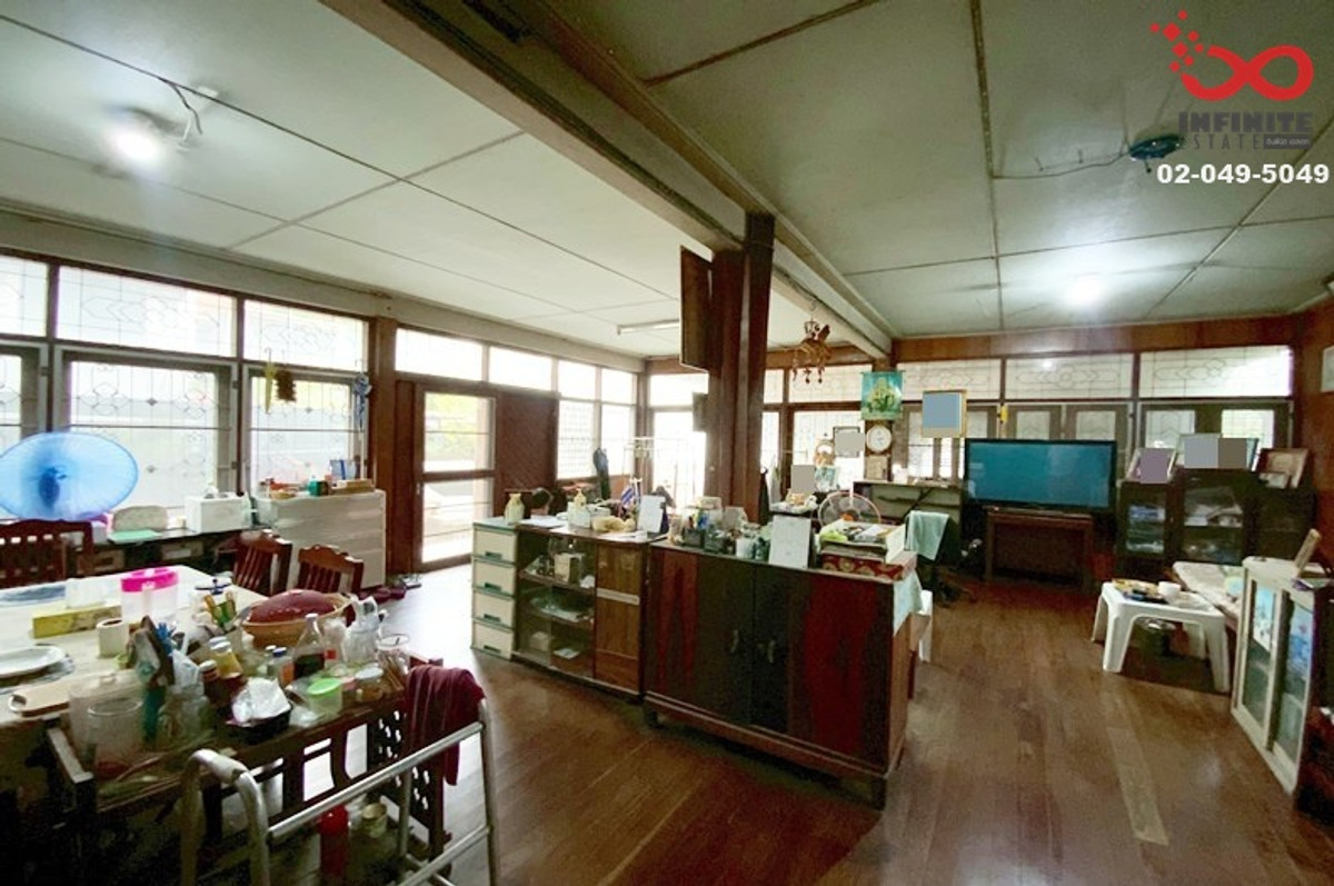 Single house for sale 83 sq m. Phahonyothin - Vibhavadi Inthamara 13, near BTS Saphan Khwai. Loading...