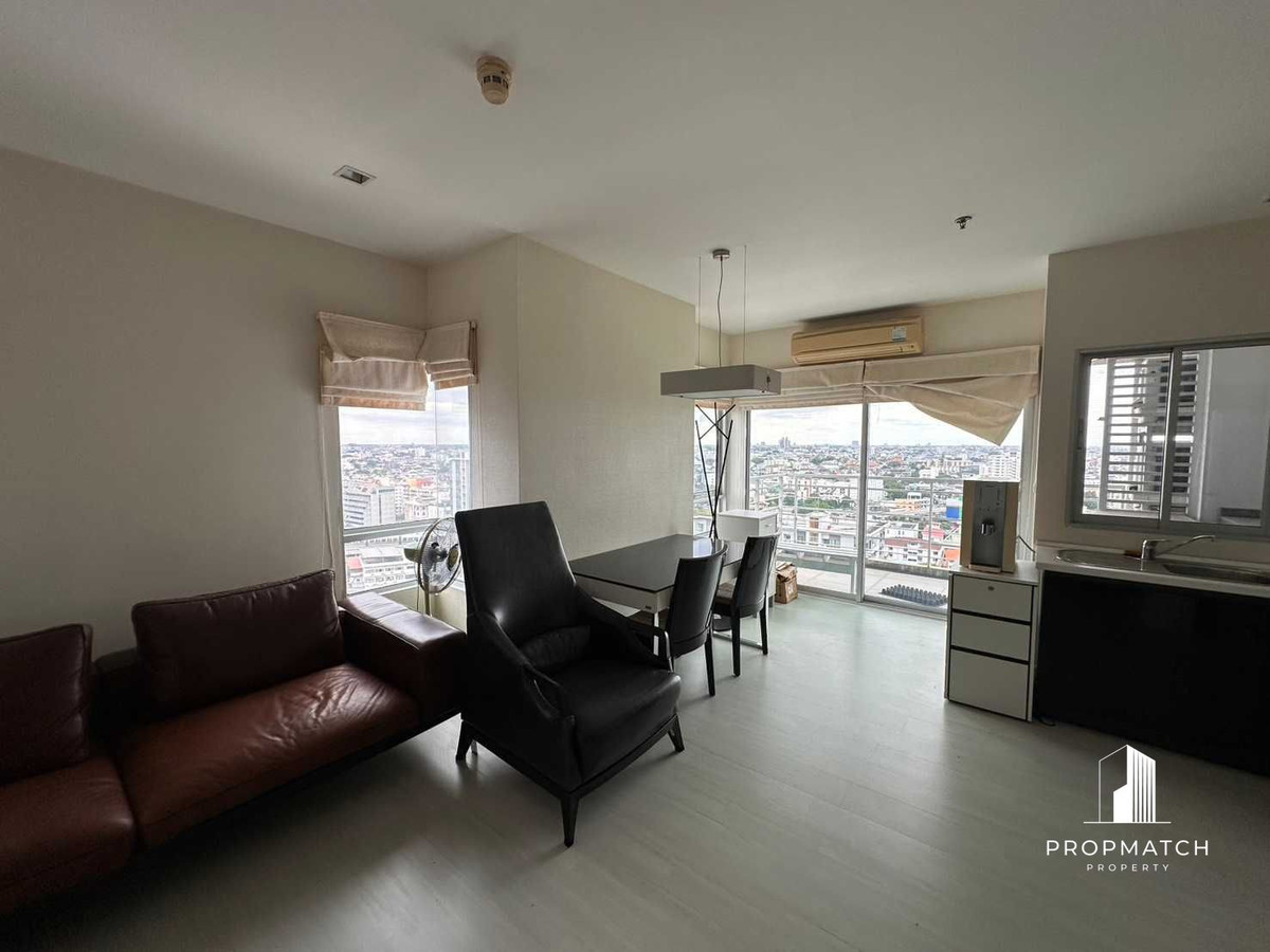 For SaleCondoLadprao, Central Ladprao : ⚡️Selling at a loss⚡️The room ratchada radprao 2 bedrooms, cheapest 🔥Best view, best position 60SQM 🔥4.5 Mb only 🔥Interested in making an appointment to see the putter room 💎 0928895628 💎