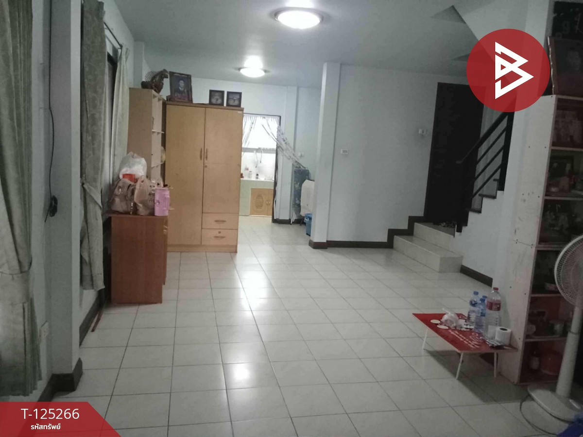 Semi-detached house for sale, Country Park Village 2, Huai Kapi, Chonburi. Loading...