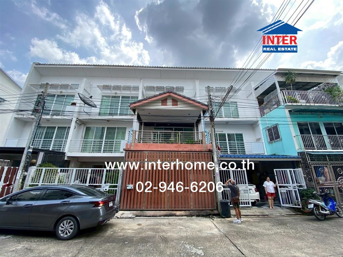 ขายทาวน์โฮมปิ่นเกล้า จรัญสนิทวงศ์ : ทาวน์เฮ้าส์ 3 ชั้น 17.6 ตร.ว. หมู่บ้านแก้ววิลล่า จรัญสนิทวงศ์35 ซอยจรัญสนิทวงศ์35 ถนนจรัญสนิทวงศ์ เขตบางกอกน้อย กรุงเทพมหานคร