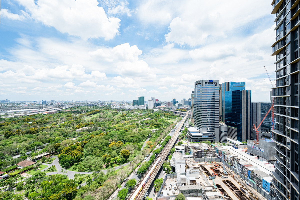 For SaleCondoSapankwai,Jatujak : Urgent sale! The Line Chatuchak-Mochit, garden view room, 30th floor, most beautiful view in the project 🌳