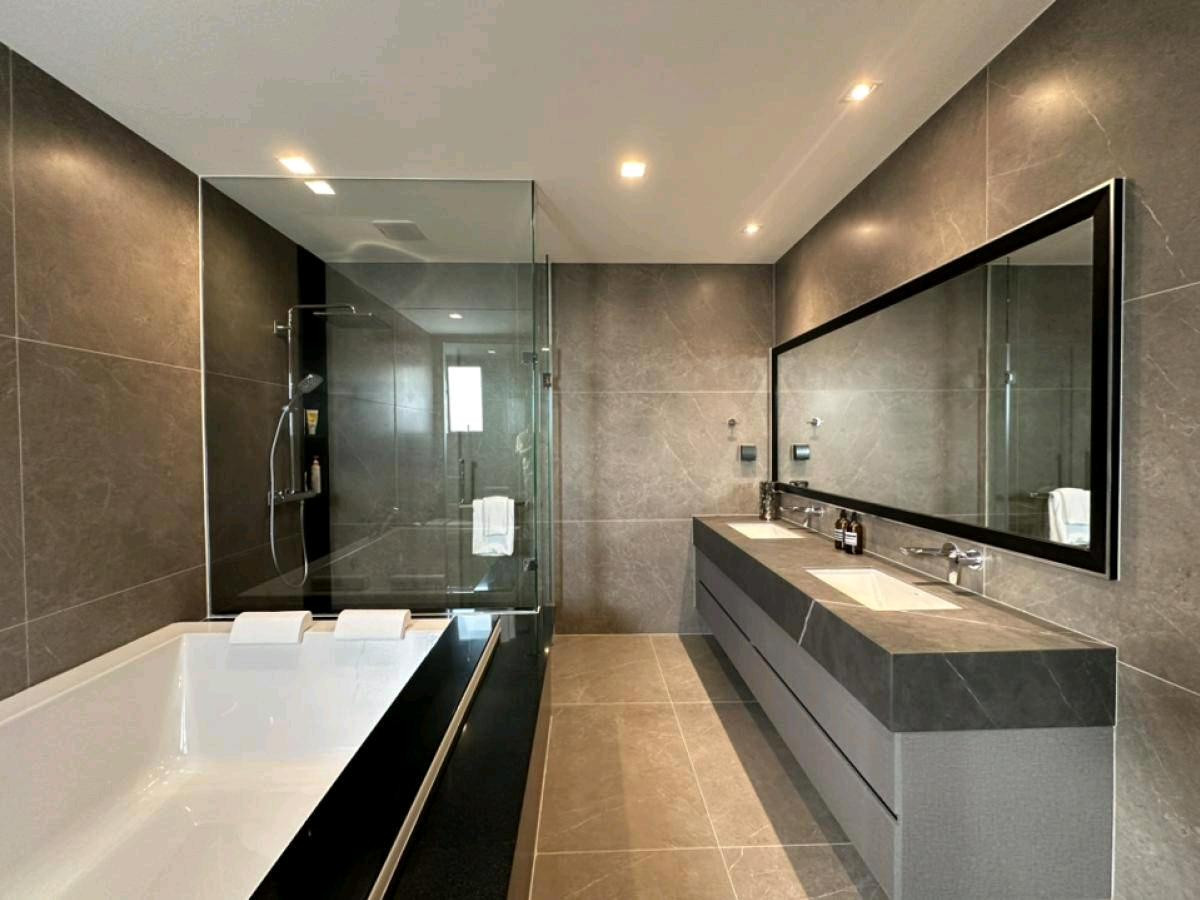 🔥🔥 House for Rent Grand Bangkok Boulevard Krungthep Kreetha 🔥🔥 Nearby Brighton International school Loading...
