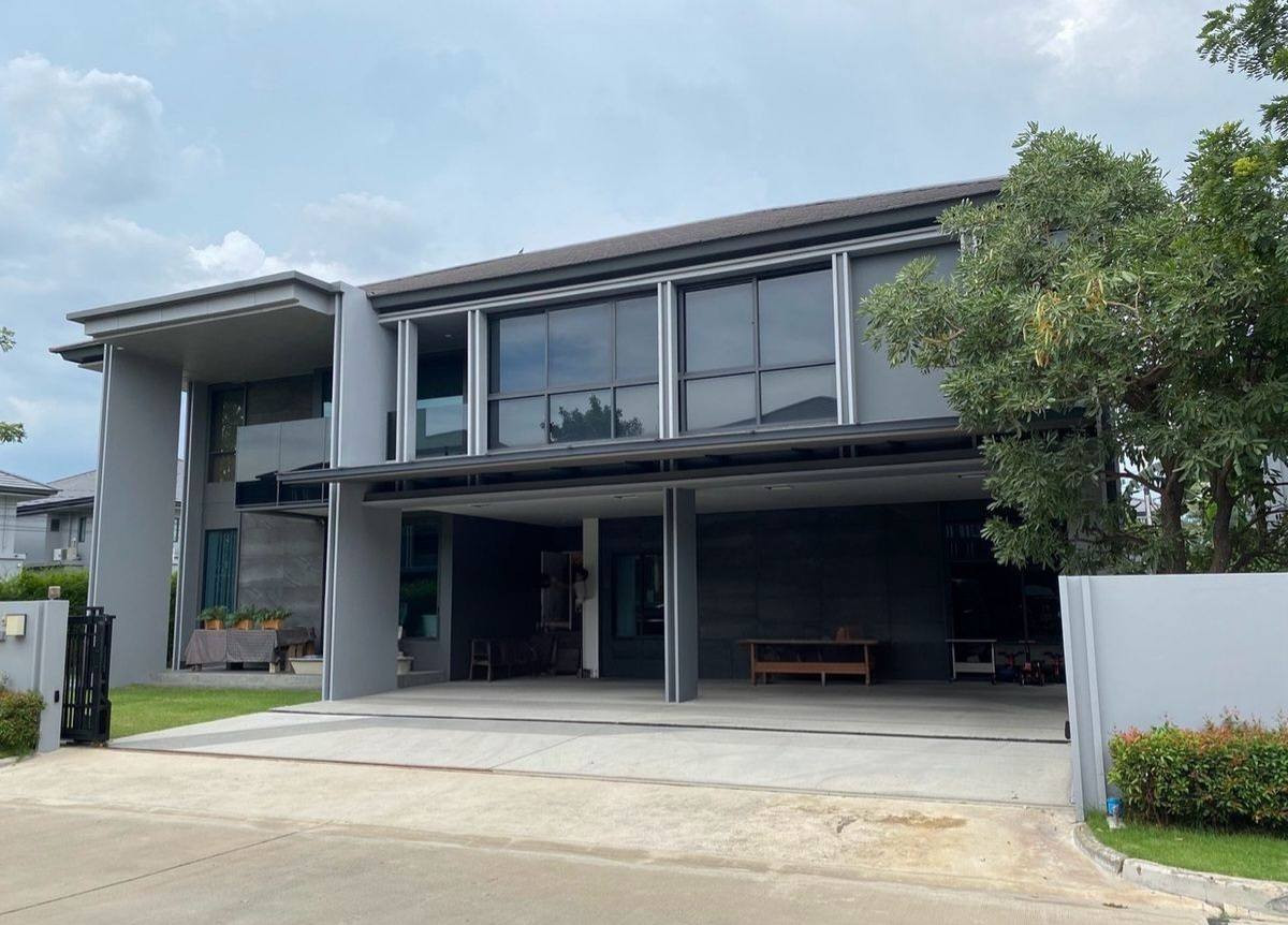 For SaleHousePattanakan, Srinakarin : Largest house model: Setthasiri Krungthep Kreetha 2 (with furniture, front of house facing south) special 37 million baht