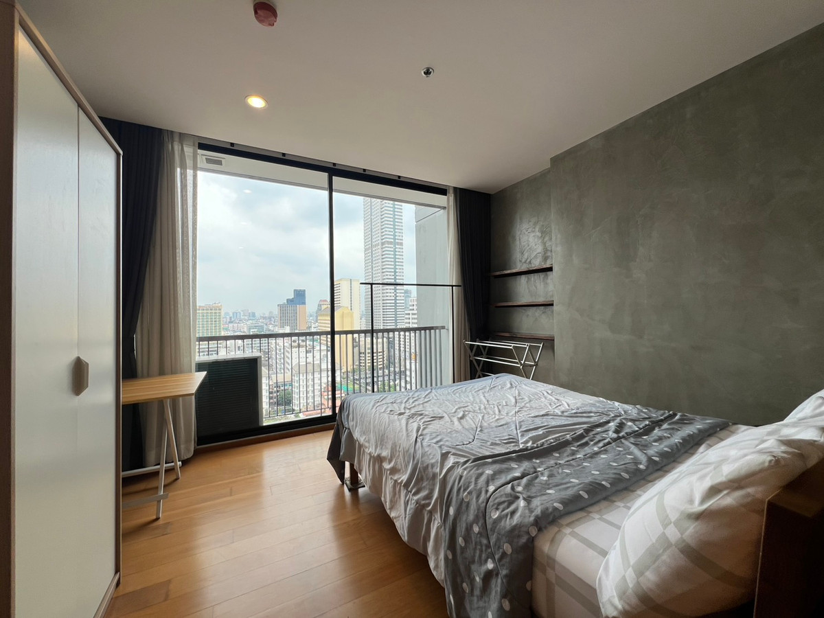 For RentCondoSathorn, Narathiwat : for rent Noble Revo Silom // 1b1b //35 sq.m