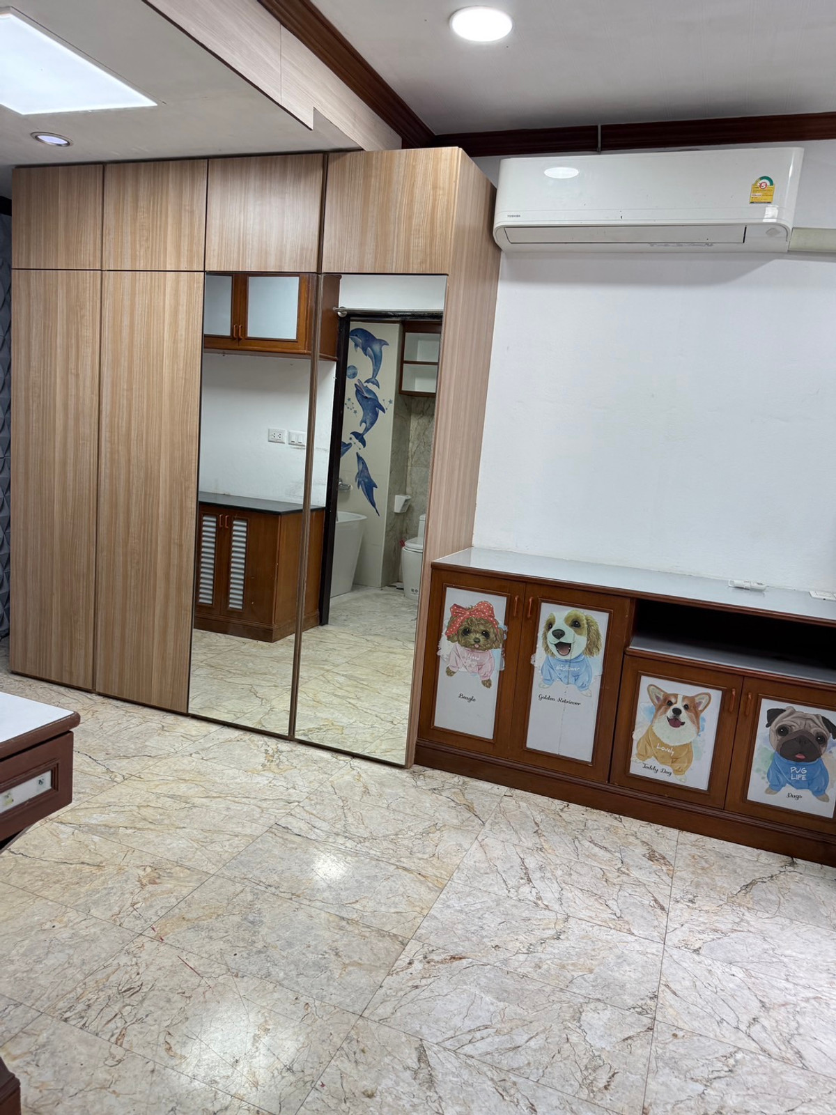 For SaleCondoSapankwai,Jatujak : For Sale: Ratchavipa Place Condominium | Prime Ratchayothin–Phaholyothin Location | Pet-Friendly | Near BTS Ratchayothin  Great value for a city condo in one of Bangkok’s highly sought-after rental areas.