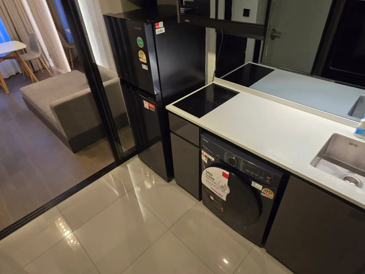 For RentCondoSiam Paragon ,Chulalongkorn,Samyan : Park Origin Chula Samyan【𝐑𝐄𝐍𝐓】🔥Warm and sophisticated… A room in soothing earth tones, adding a touch of luxury to every corner.🔥  Contact Line ID: @hacondo