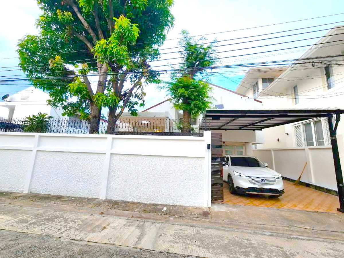 For RentHouseRatchadapisek, Huaikwang, Suttisan : HK0615♛For rent, detached house, 4 bedrooms⚝Ratchada-Meng Chai♜MRT Huai Khwang∞099-5919653,065-9423251▚Line@sureresidence