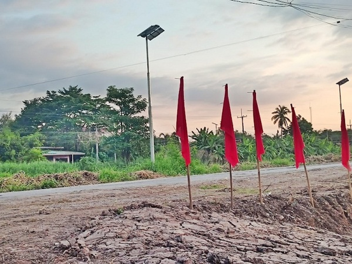 Vายถูกมากเจ้าของรีบขาย-รีบจ่ายหนี้แบงค์ที่หนองแคสระบุรี ที่ดินถูกสุดในโซนนี้ ที่หนองแค -T.062-1574449 Loading...