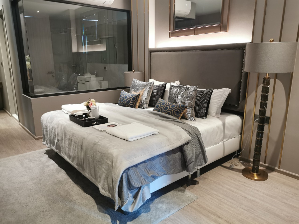 ขายคอนโดสุขุมวิท อโศก ทองหล่อ : Rhythm Ekkamai, 2-bedroom for Sale