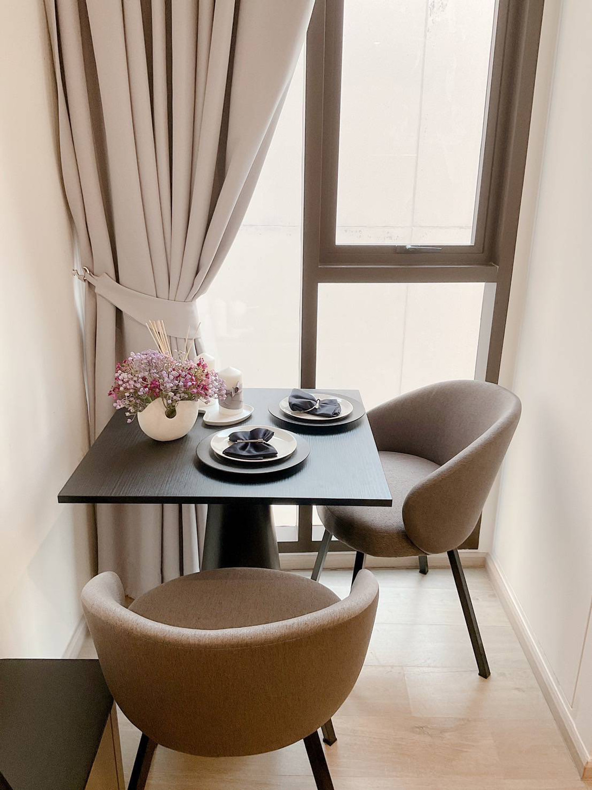 For RentCondoSukhumvit, Asoke, Thonglor : Luxury Room / Fynn Asoke 1bed 24 Sqm Fullyfurnish Ready to move in 18k