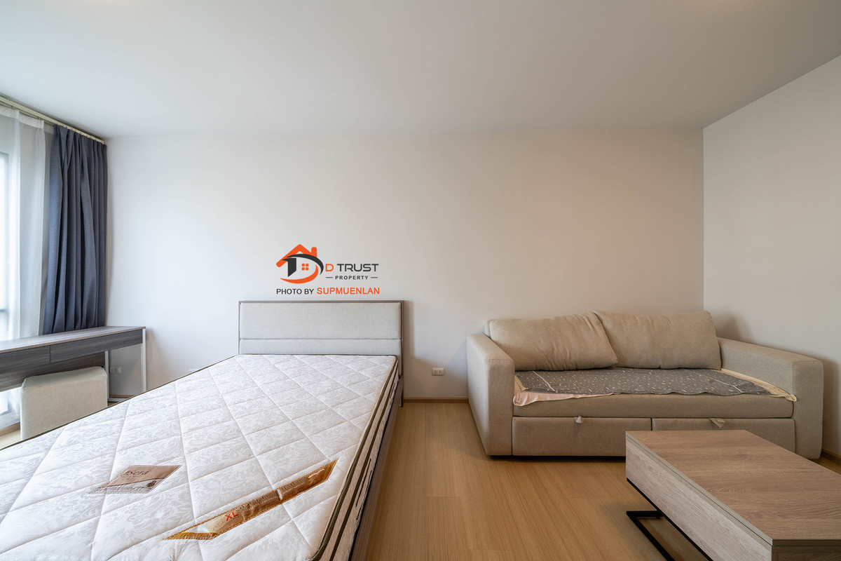 Condo for rent, Unio Sukhumvit 72, Phase 2, near BTS Bearing, 5th floor, ready to move in. Loading...