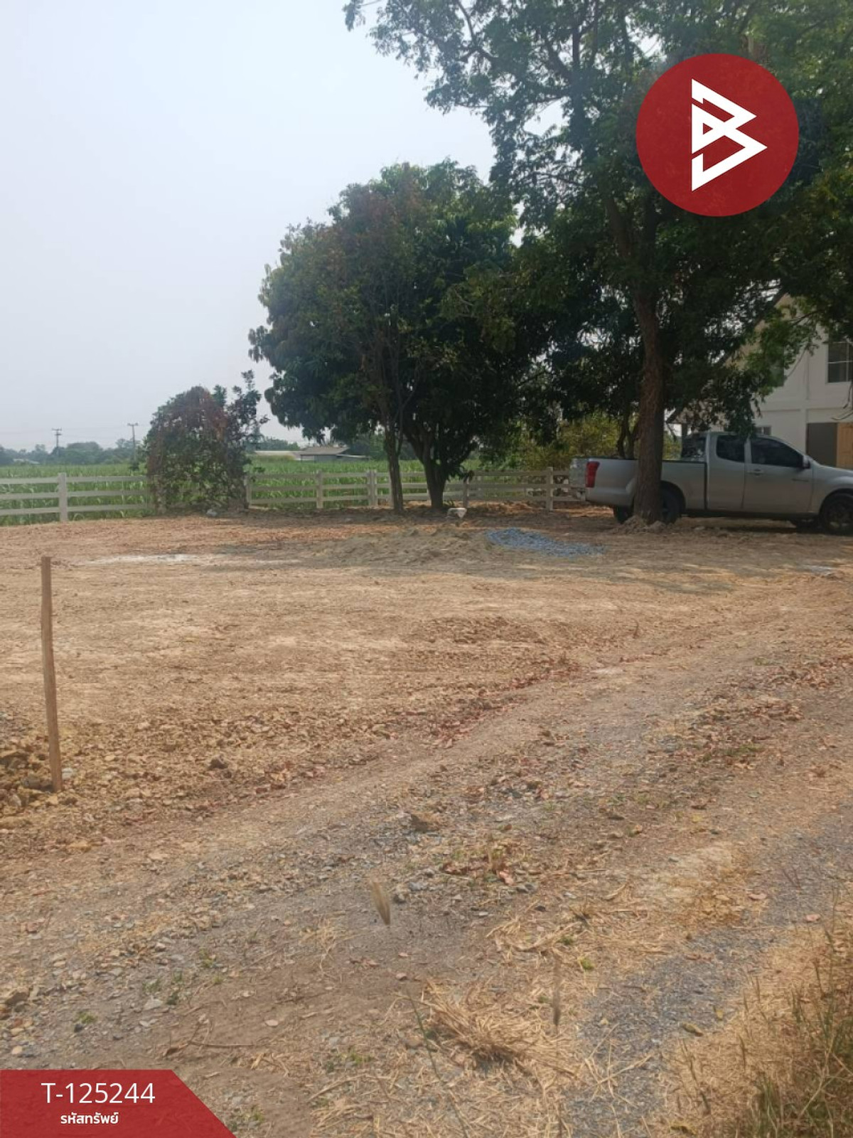 ขายที่ดิน เนื้อที่ 82 ตร.วา บ้านยาง นครปฐม Loading...