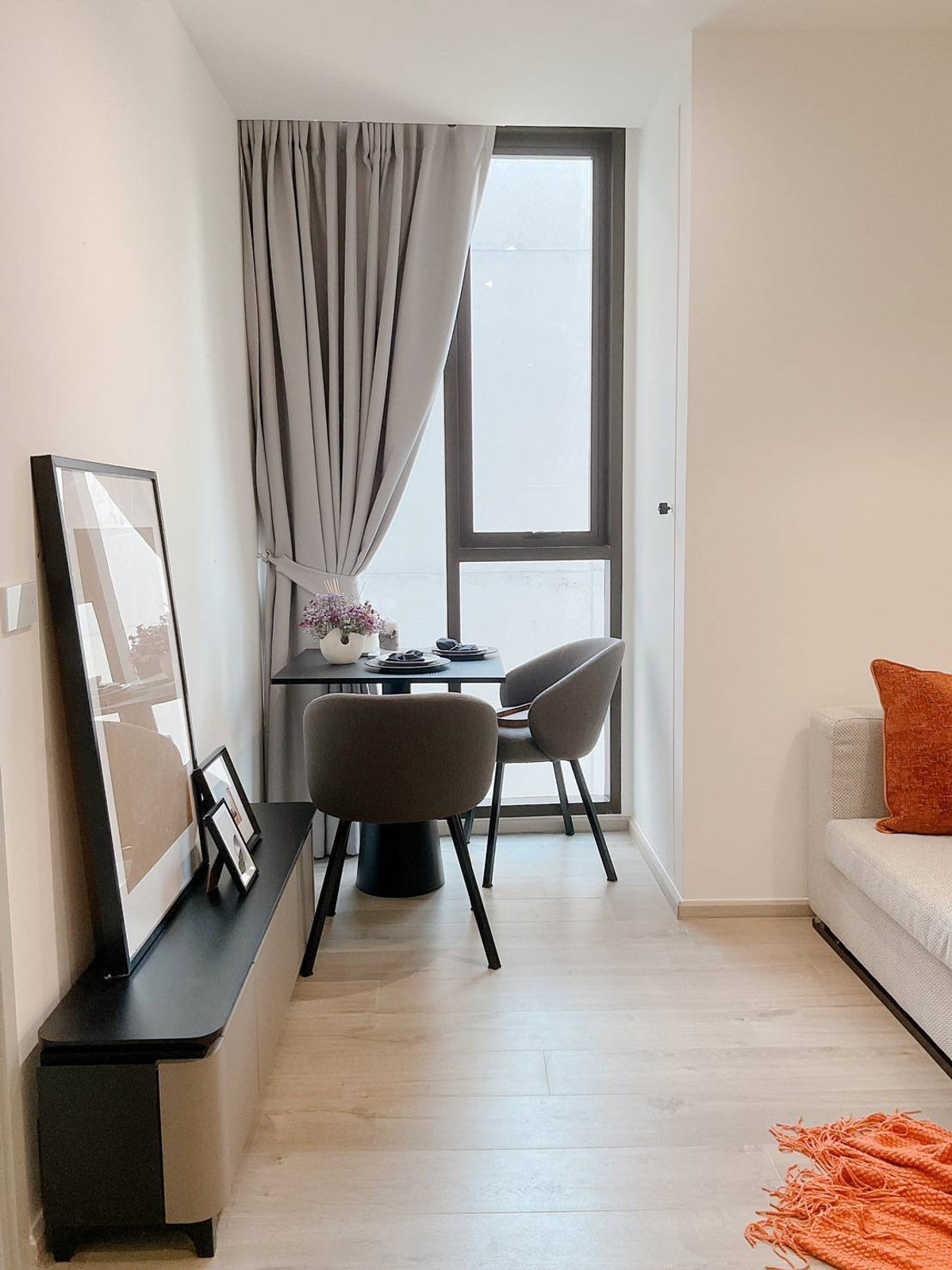 For RentCondoSukhumvit, Asoke, Thonglor : Luxury Room / Fynn Asoke 1bed 24 Sqm Fullyfurnish Ready to move in 18k