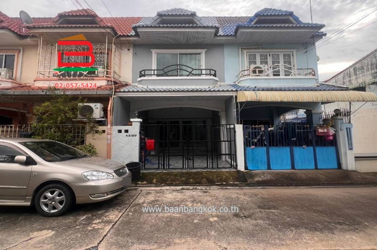 ขายทาวน์โฮมนนทบุรี บางใหญ่ บางบัวทอง : ทาวน์เฮาส์ หมู่บ้าน มนวดีพาร์ค เนื้อที่ 16 ตรว. ทำเลดี ใกล้ซอยวัดลาดปลาดุก ถนนกาญจนาภิเษก ตำบลบางรักพัฒนา อำเภอบางบัวทอง จังหวัดนนทบุรี
