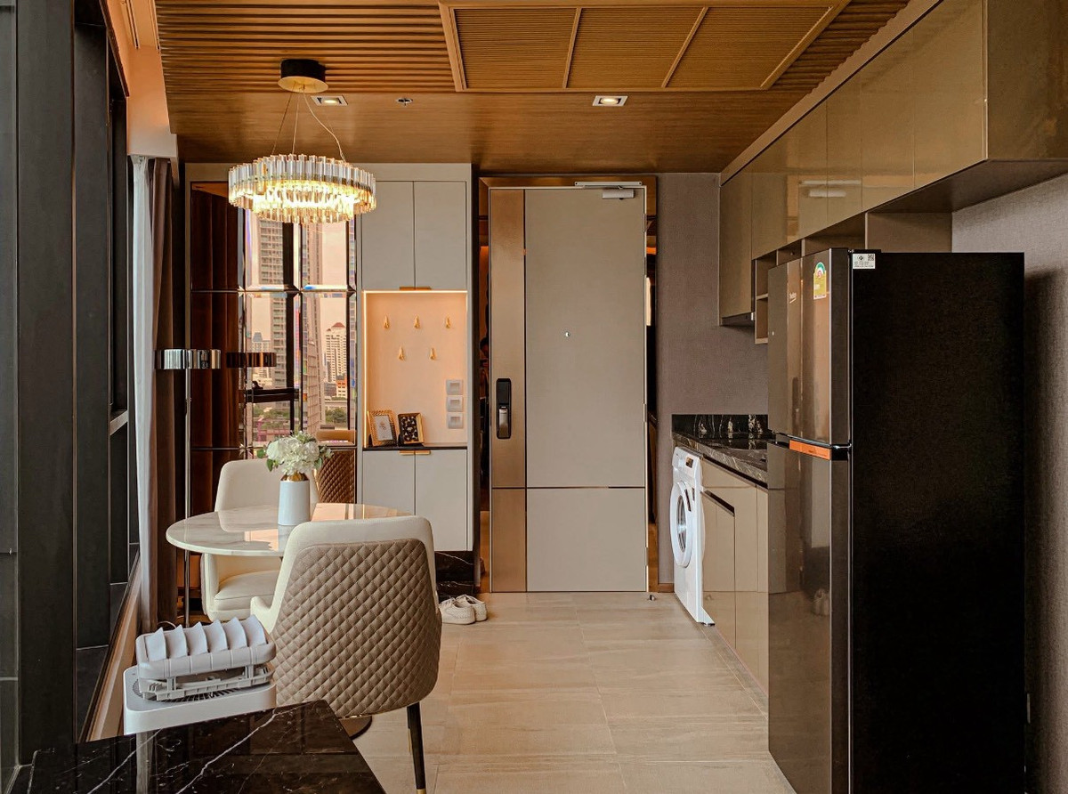 📍 Ideo Q Sukhumvit 36 ห้องสวย มีหลายห้อง ทำเลดี ชั้นสูง วิวสวย เฟอร์นิเจอร์ครบ เครื่องใช้ไฟฟ้าครบ (ราคาพิเศษ) Loading...