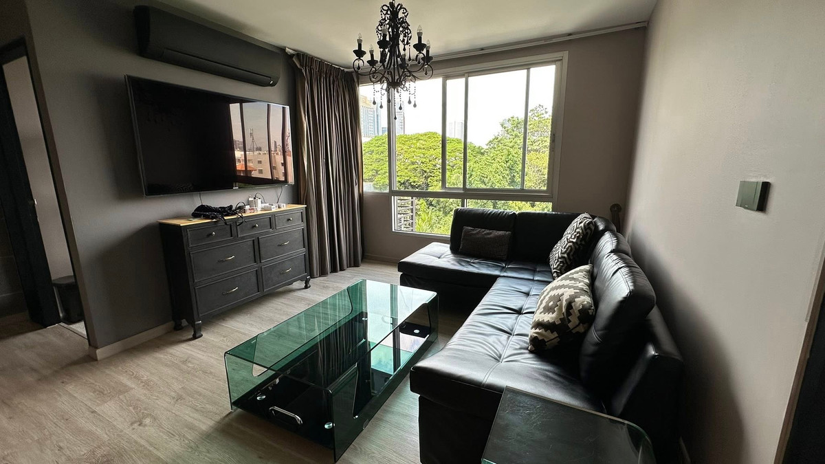 For RentCondoSathorn, Narathiwat : For rent Sathorn Plus by The Garden.