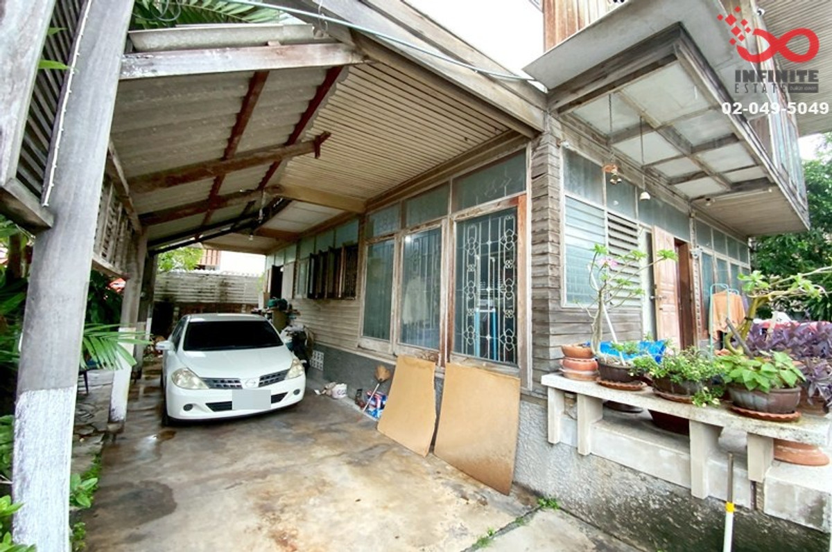 Single house for sale 83 sq m. Phahonyothin - Vibhavadi Inthamara 13, near BTS Saphan Khwai. Loading...