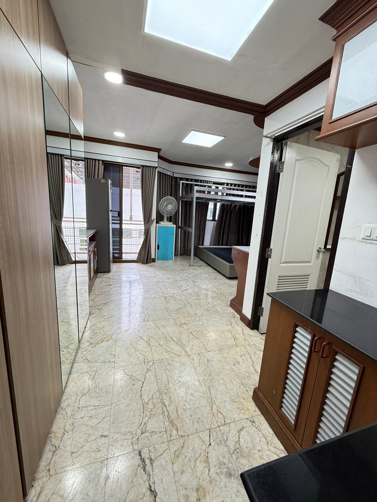 For SaleCondoSapankwai,Jatujak : For Sale: Ratchavipa Place Condominium | Prime Ratchayothin–Phaholyothin Location | Pet-Friendly | Near BTS Ratchayothin  Great value for a city condo in one of Bangkok’s highly sought-after rental areas.