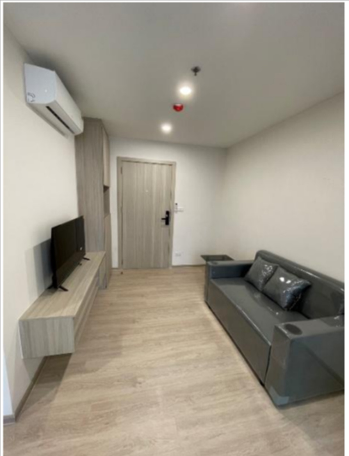 For RentCondoSamut Prakan,Samrong : The Origin Sukhumvit-Sailuat E22 Station room for rent