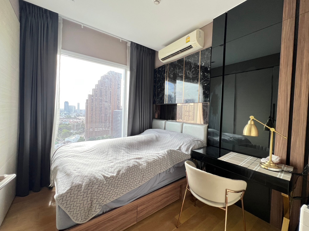 For RentCondoLadprao, Central Ladprao : 💥CP-9246💥The Saint Residences 👉Line : @fastcondo