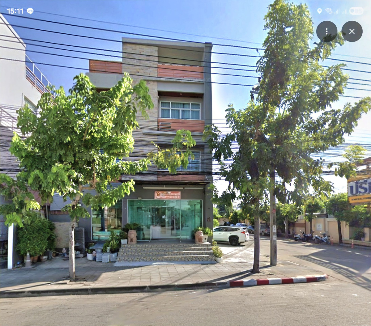 โชว์รูมมีนบุรี-ร่มเกล้า : เจ้าของ ขาย-ให้เช่า อาคาร โชว์รูม  บริษัท สำนักงาน ริมถนนราษฏร์พัฒนา ผู้คนเห็นมากกว่าหนึ่งแสนคนต่อวัน สำหรับนักลงทุนต้องการโปรโมทธุรกิจออนไลน์