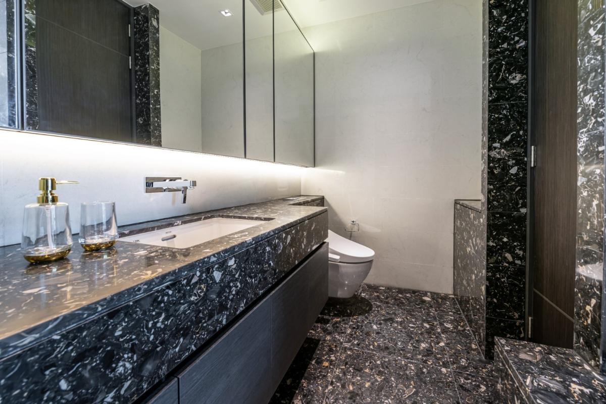 ให้เช่าคอนโดสุขุมวิท อโศก ทองหล่อ : 🔥ให้เช่าด่วน🔥บีทนิค สุขุมวิท 32 ห้องกว้าง พร้อมอ่างอาบน้ำ เฟอร์นิเจอร์ครบพร้อมเข้าอยู่ ใกล้รถไฟฟ้า BTS ทองหล่อ