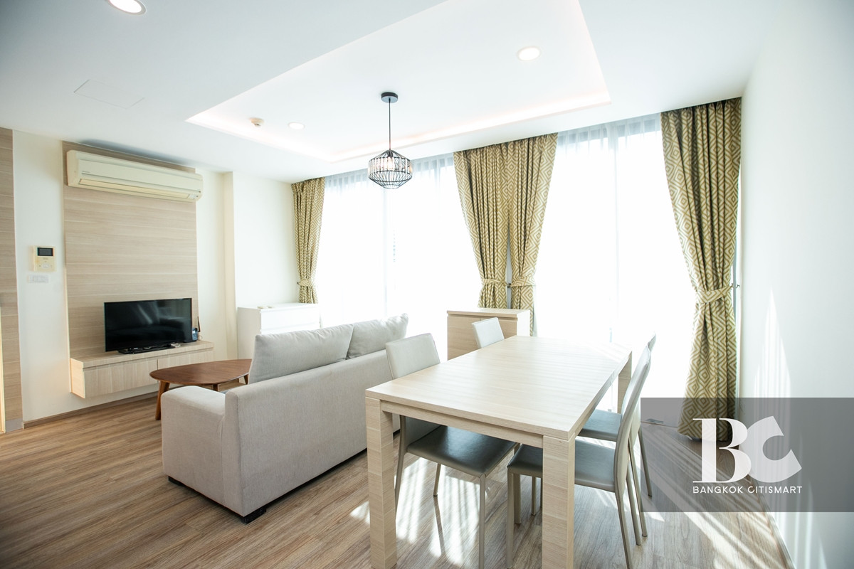(for rent) Klass Silom near BTS Chong Nonsi and MRT Silom. Loading...
