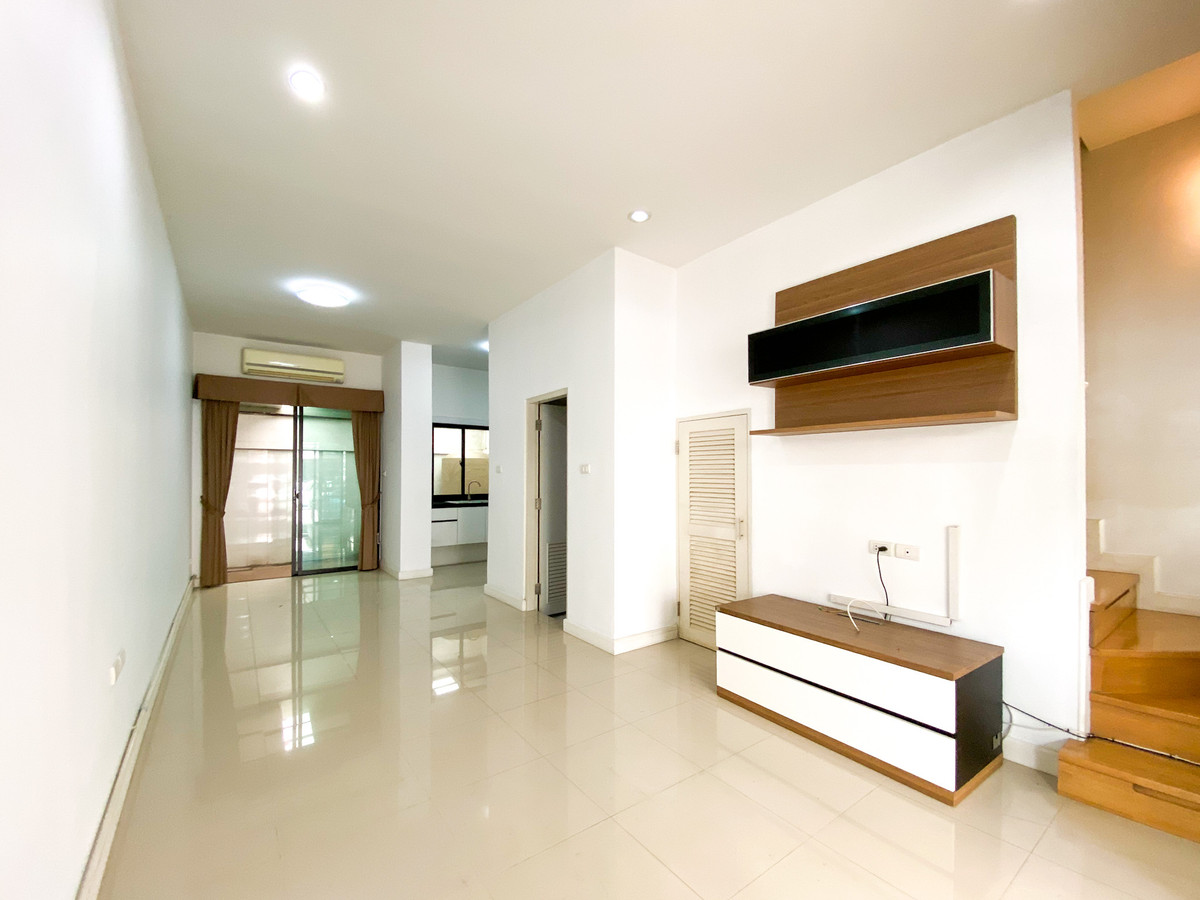 ขายทาวน์โฮมท่าพระ ตลาดพลู วุฒากาศ : Townhome ติดถนนเมน ✨ ทาวน์โฮม ซิกเนเจอร์ กัลปพฤกษ์ / 3 ห้องนอน (ขาย), Sixnature Kalapaphruek / Townhome 3 Bedrooms (FOR SALE) BALL038