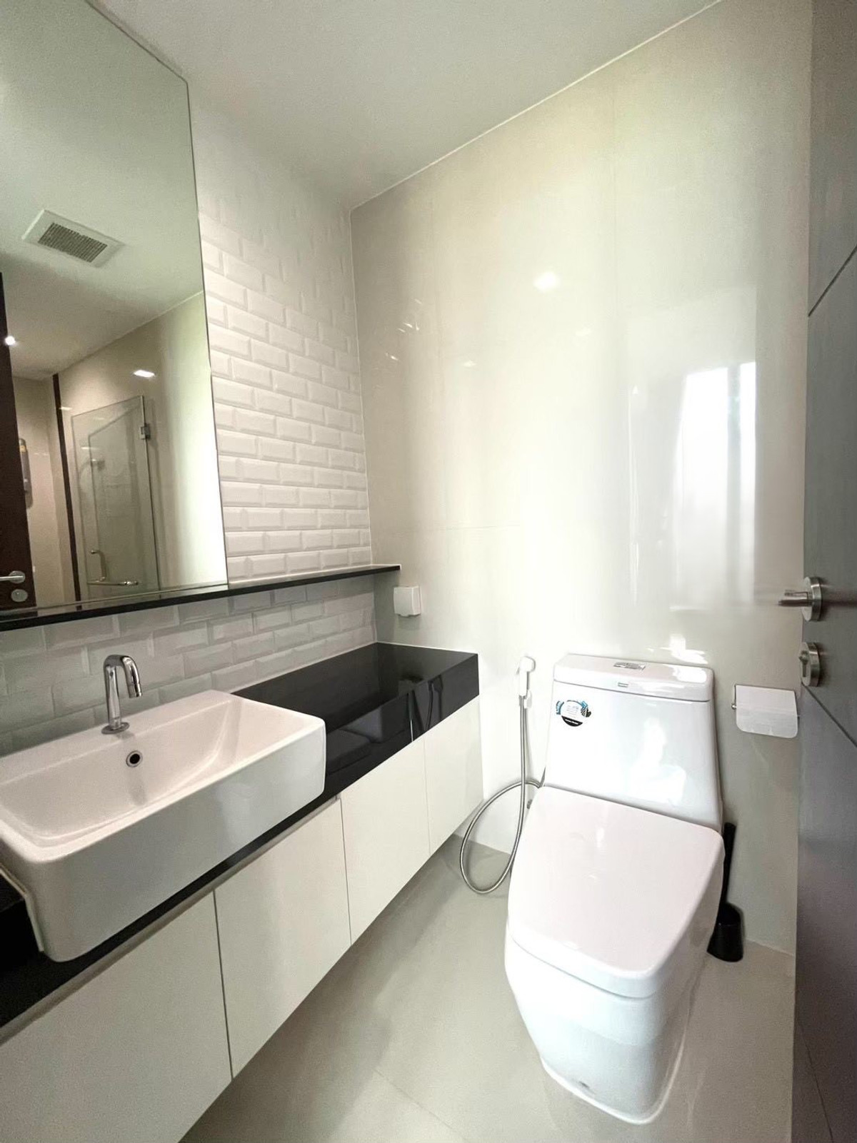 ให้เช่าคอนโดราชเทวี พญาไท : Wish Signature Midtown Siam 1【𝐑𝐄𝐍𝐓】🔥เรียบหรูในโทนไม้เข้ม เงียบสงบแต่มีเสน่ห์ทุกมุมห้อง🔥  ติดต่อไลน์ไอดี: @hacondo