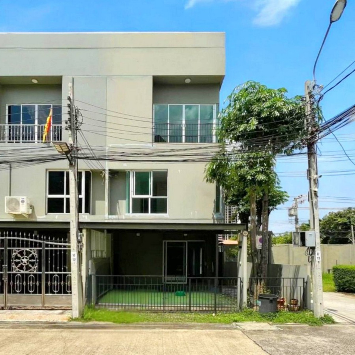 ให้เช่าทาวน์โฮมแจ้งวัฒนะ เมืองทอง : 🏡✨ว่าง 28/10/2568  เช่า ทาวน์โฮม พาทิโอ แจ้งวัฒนะ (เมืองทอง) PATIO CHAENG WATTANA (Muang Thong Thani) | 帕提欧 แจ้งวัฒนะ 联排别墅出租 🐶🐱 เลี้ยงสัตว์ได้ | Pet Friendly | 可养宠物