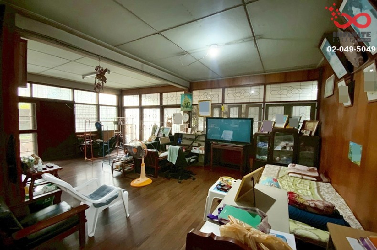 Single house for sale 83 sq m. Phahonyothin - Vibhavadi Inthamara 13, near BTS Saphan Khwai. Loading...