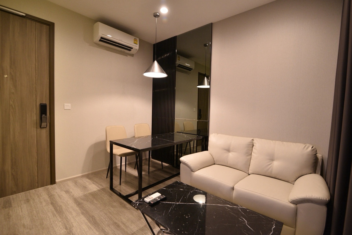 ideo mobi asoke one-bedroom 35sqm for rent Loading...