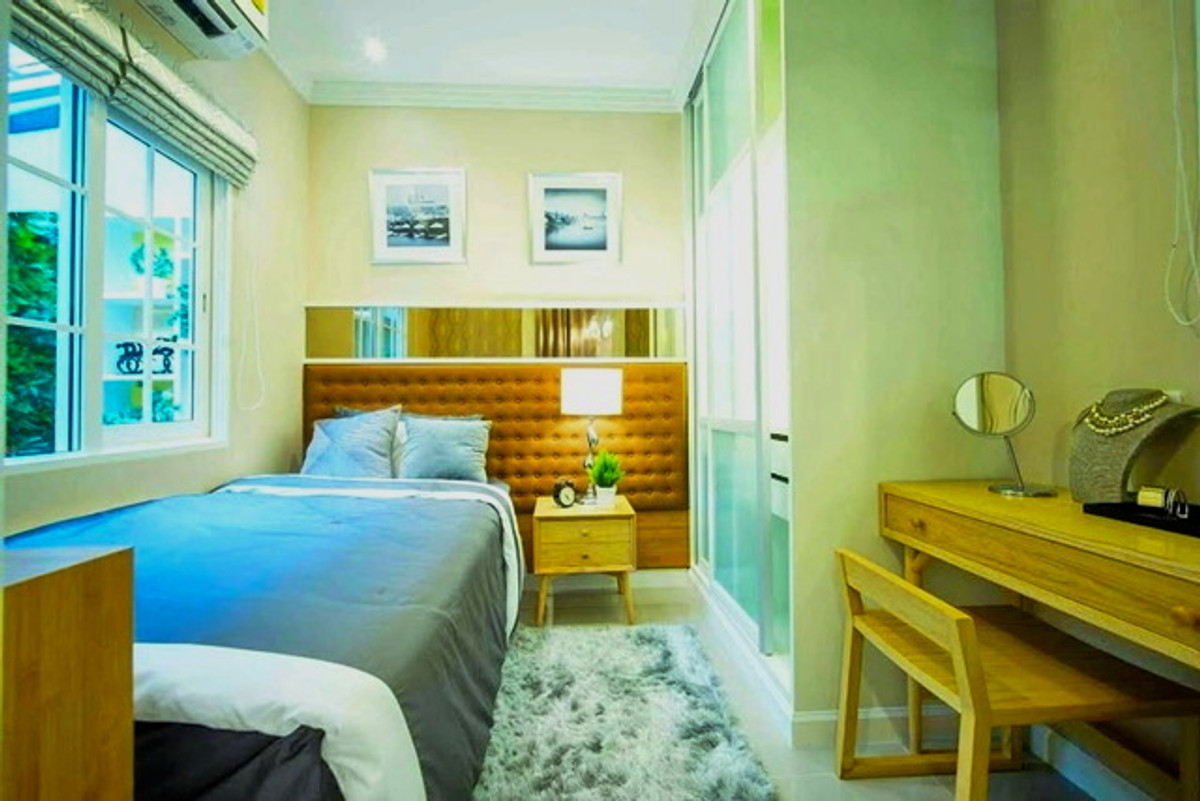 ตลาดโอ๋เอ๋ 1.9 กม.เช่า ทาวน์เฮาส์ 2 ชั้น สุขสวัสดิ์ 30 หลังหัวมุม จัดเต็มเฟอร์ฯ 3 นอน 2 น้ำ BTS ตลาดพลู 4.5 กม. รร.วัดโพธิ์ทอง 500 ม. Loading...