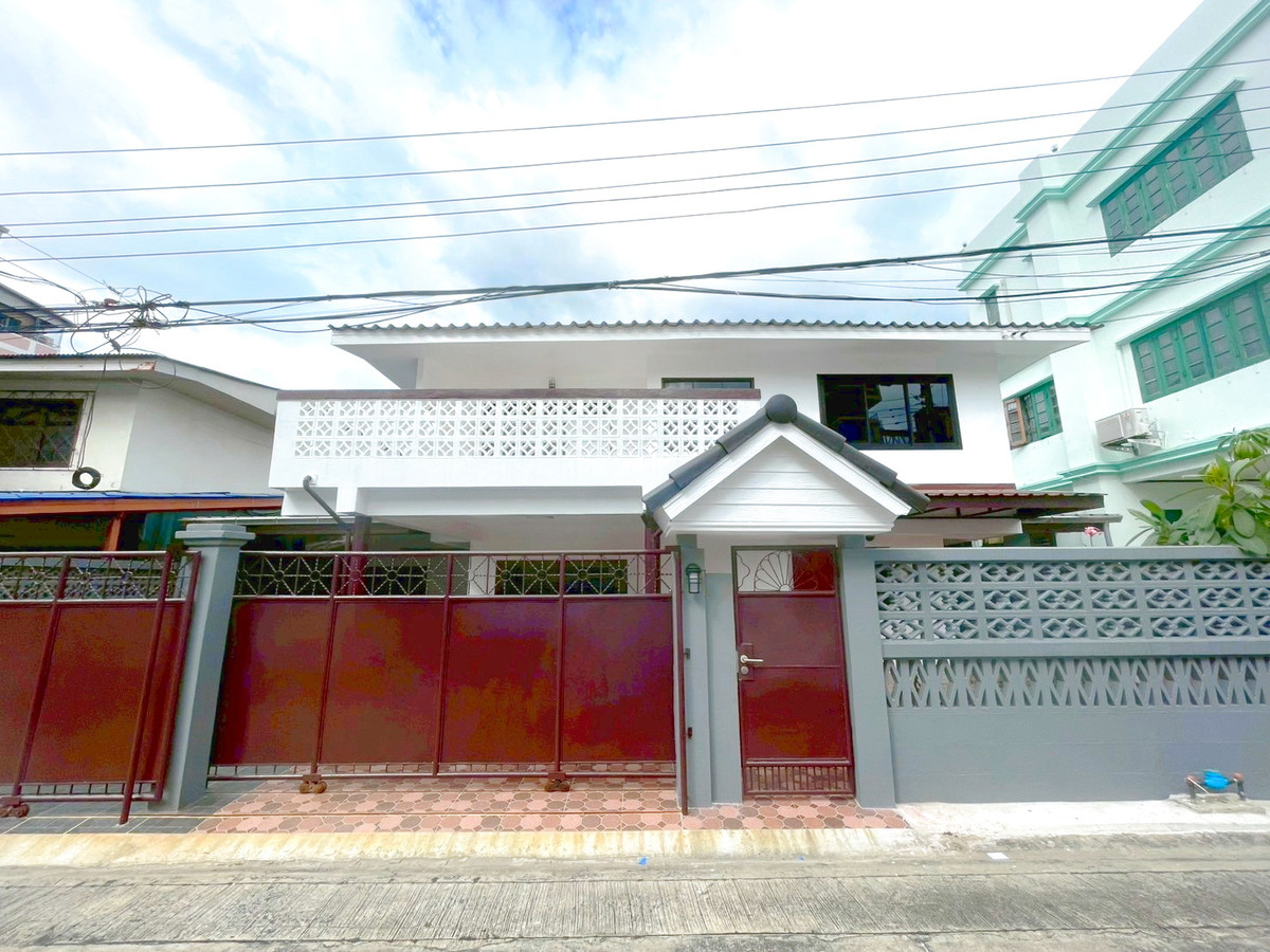 ให้เช่าบ้านรัชดา ห้วยขวาง : HK0616♛ให้เช่า บ้านเดี่ยว 3 ห้องนอน จดบริษัทได้⚝รัชดา-ห้วยขวาง♜ใกล้MRTห้วยขวางเพียง 900เมตร∞099-5919653,065-9423251▚Line@sureresidence