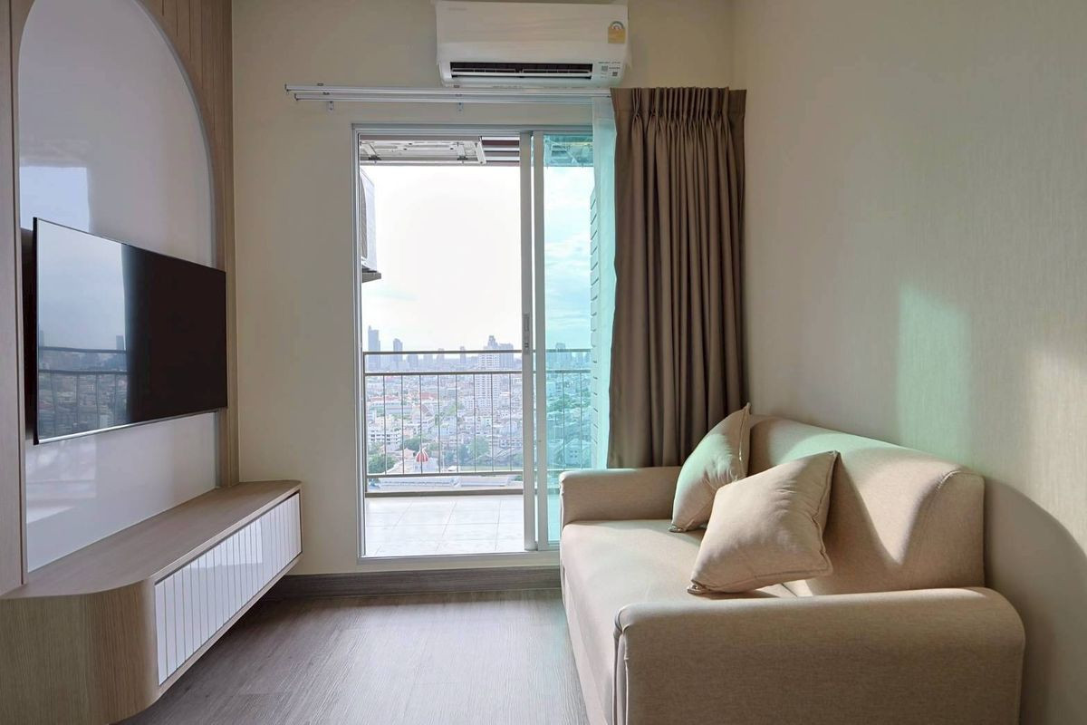 For RentCondoRama3 (Riverside),Satupadit : Condo for Rent – Lumpini Place Ratchada–Sathu