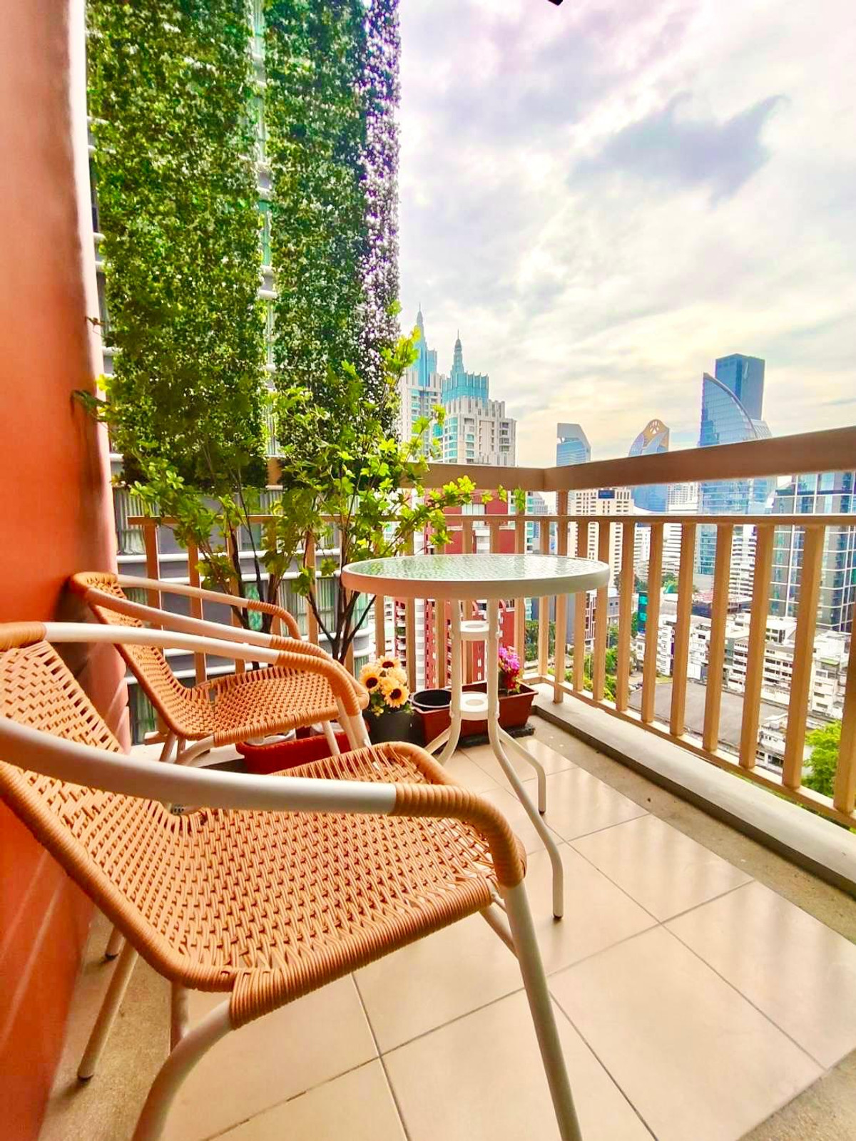 For SaleCondoWitthayu, Chidlom, Langsuan, Ploenchit : Manhattan Chidlom sale 6.5mb (nego). Welcome agent 4% comm